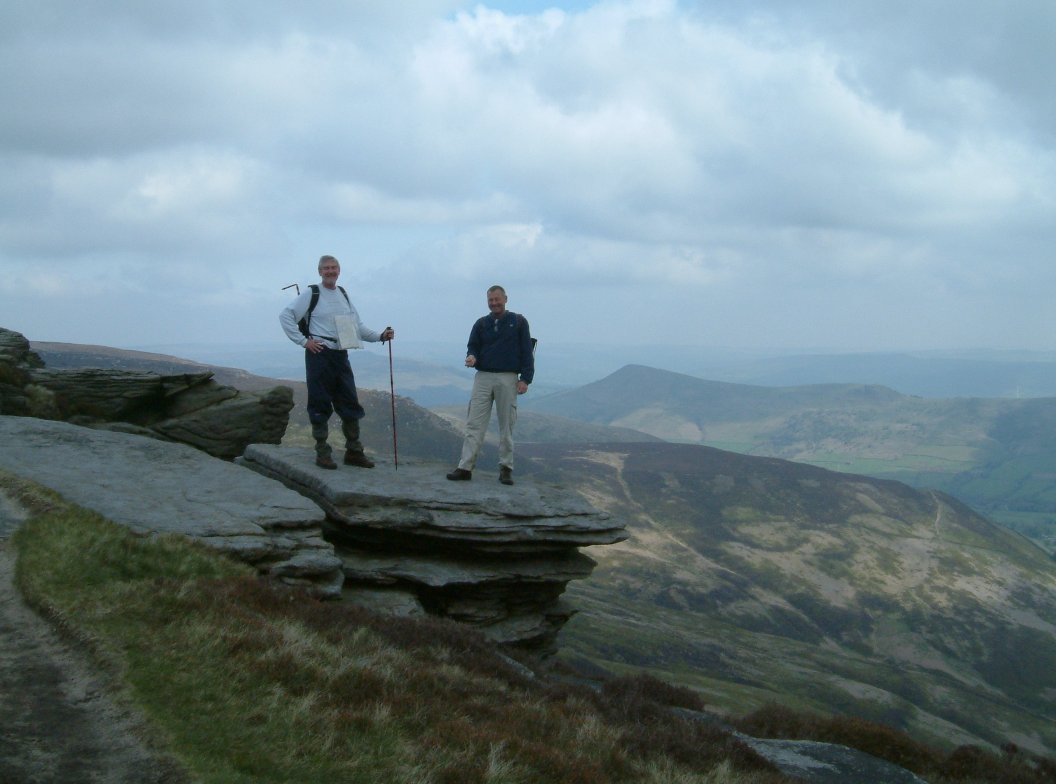 Pat & Ralph on Kinder (Note Pat's bent pole in his rucksack!